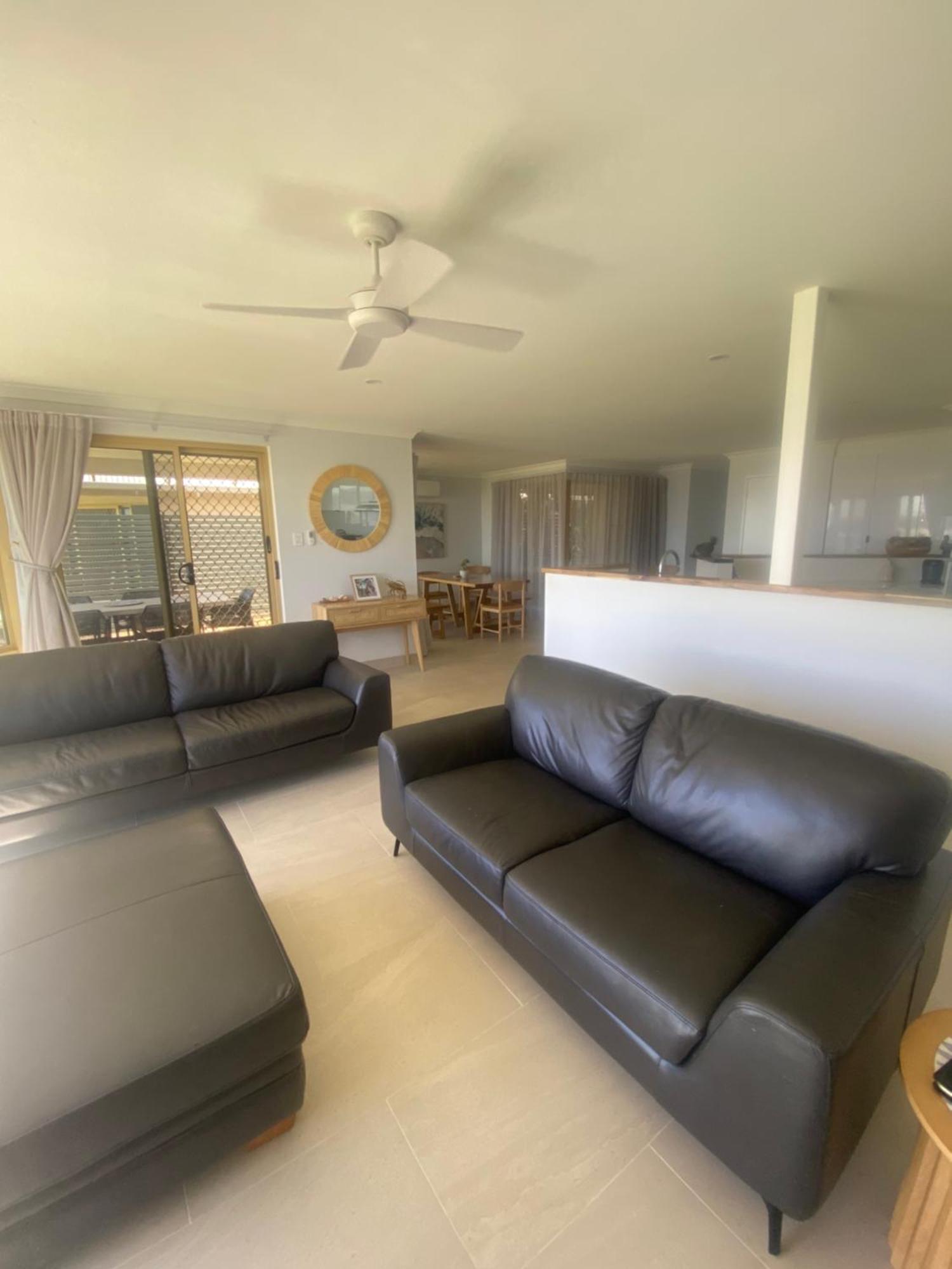 Pelican Shore Oceanfront Villa 6 Kalbarri Esterno foto